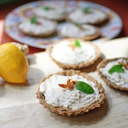 Lemon and Ginger Mini Cheesecakes