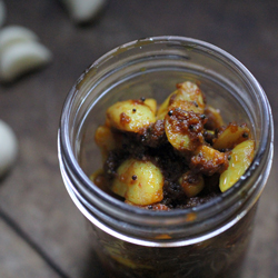 Instant Garlic Pickle