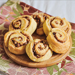 Cinnamon Roll Scones