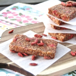 Strawberry Lemon Larabars