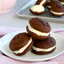 Chocolate Mascarpone Whoopie Pies