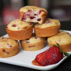 Strawberry-Olive Oil Muffins