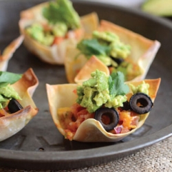 Chicken Enchilada Taco Cups