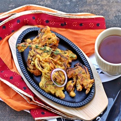 Kale and Onion Pakoras