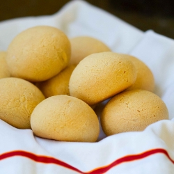 Paleo Dinner Rolls