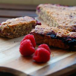 Raspberry Oat Slice