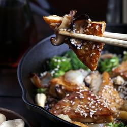 Sweet and Sticky Cashew Tofu