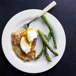 Rösti Potatoes with Poached Eggs