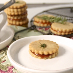 Rosemary Cookies with Honey Caramel