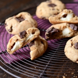 Peanut Butter Chocolate Chunk Cookie