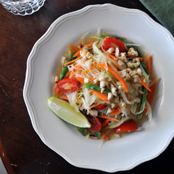 Green Papaya and Carrot Salad