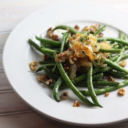 Green Beans with Caramelized Onions