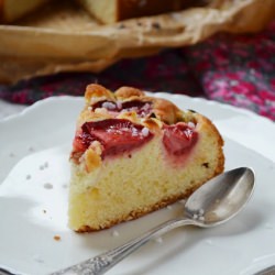 Cake with Rhubarb and Strawberries