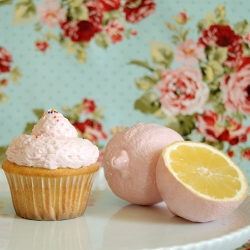 Pink Lemonade Frosted Cupcakes