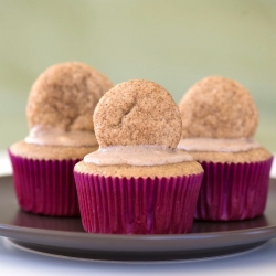 Spectacular Snickerdoodle Cupcakes