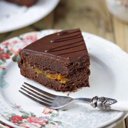 Sacher Cake without Sugar