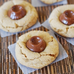 Peanut Butter Cookies with Rolos