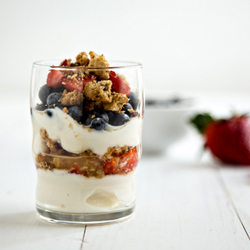 Yogurt Parfait with Quaker Cookies