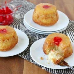 Pineapple Upside Down Cupcakes