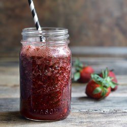 Strawberry, Kale and Pomegranate