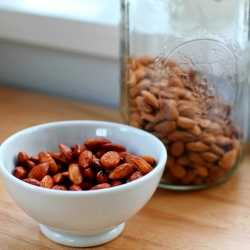 How To: Homemade Almond Milk