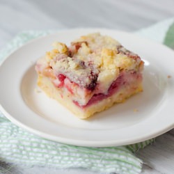 Strawberry-Rhubarb Pie Bars