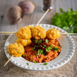 Salmon Crackers with Pink Rice