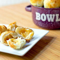 Cheesy Pretzel Bites