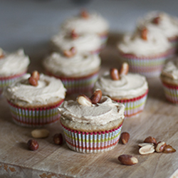 Peanut Butter Banana Cupcakes