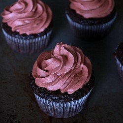 Chocolate Banana Cupcakes