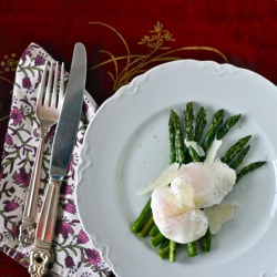 Roasted Asparagus with Poached Eggs