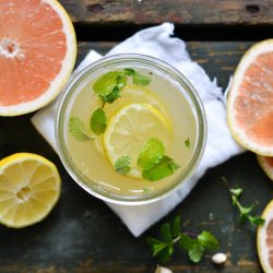 Sparkling Grapefruit Lemonade