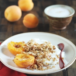 Homemade Granola + Broiled Apricots