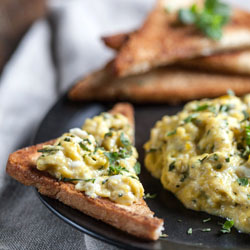 Scrambled Eggs With Herbs and Fried