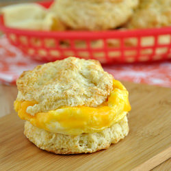 Fluffy Buttermilk Biscuits