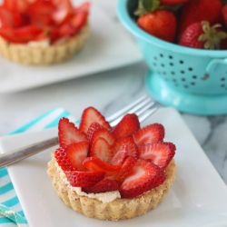 Strawberry Mascarpone Tart