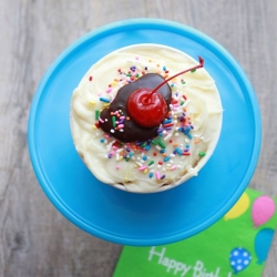 Crumbs Ice Cream Sundae Cupcakes