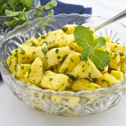 Pineapple with Lime and Mint