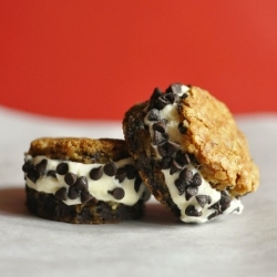 Chocolate Chip Ice Cream Sammies