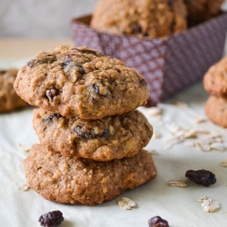 Oatmeal Raisin Cookies