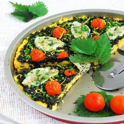 Corn Porridge Pizza with Nettle