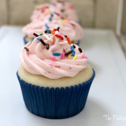 Strawberry Cream Cheese Frosting