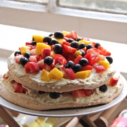 Summer Pavlova