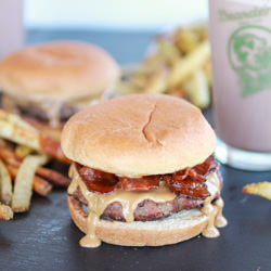 Peanutburger + Slim Jim Fries