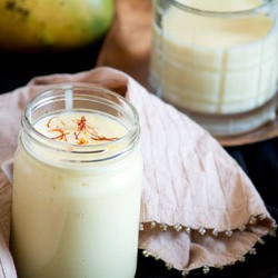 Easy Mango Smoothie