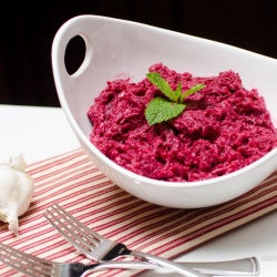 Beet Garlic Salad