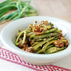 Stir-Fried Garlic Scapes