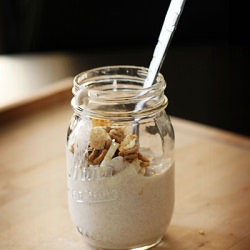 Banilla Crunch Oatmeal Parfait