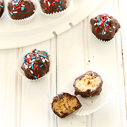 Peanut Butter Rice Crispy Truffles