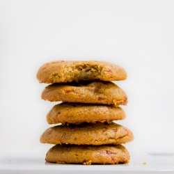 PB & J Cookies Stuffed with Bananas